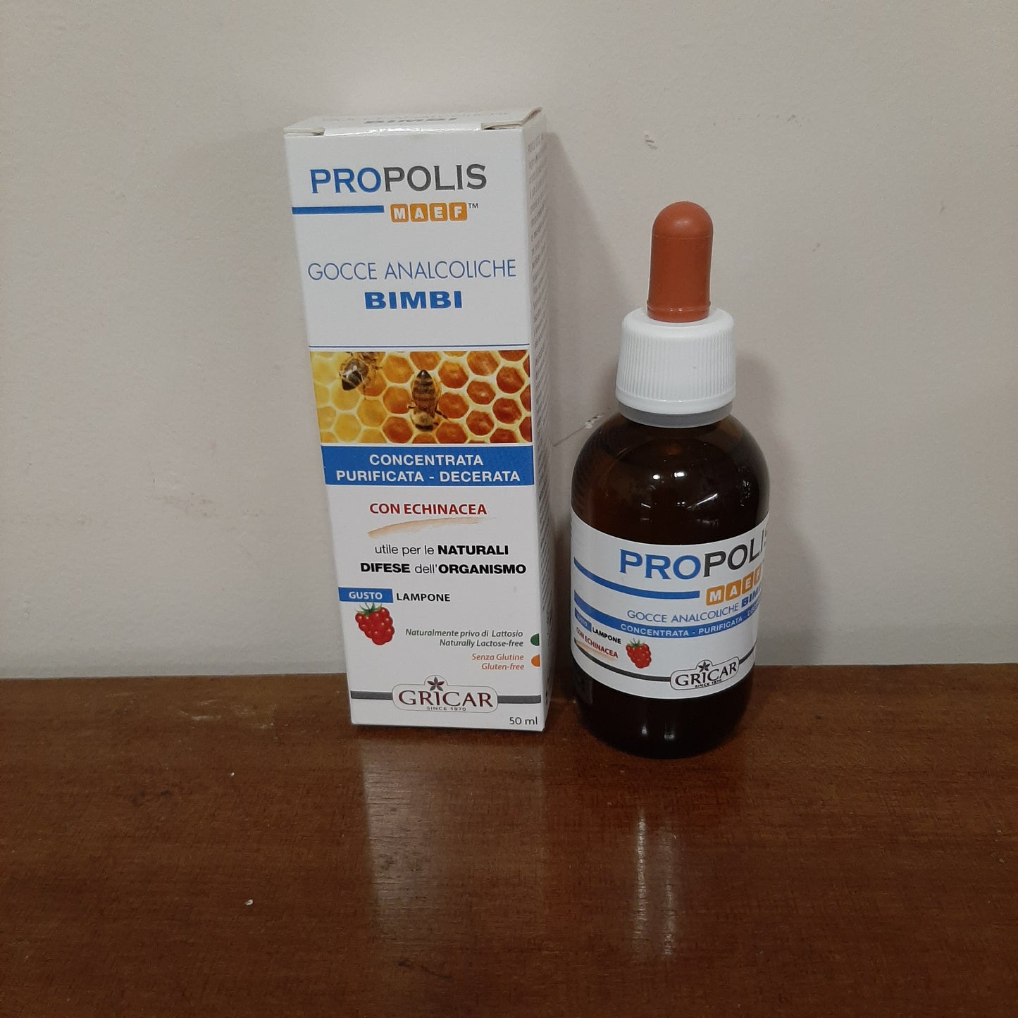 Propolis and echinacea supplement in non-alcoholic drops for children, raspberry flavor 50ml expiry 02/2026 Gricar 