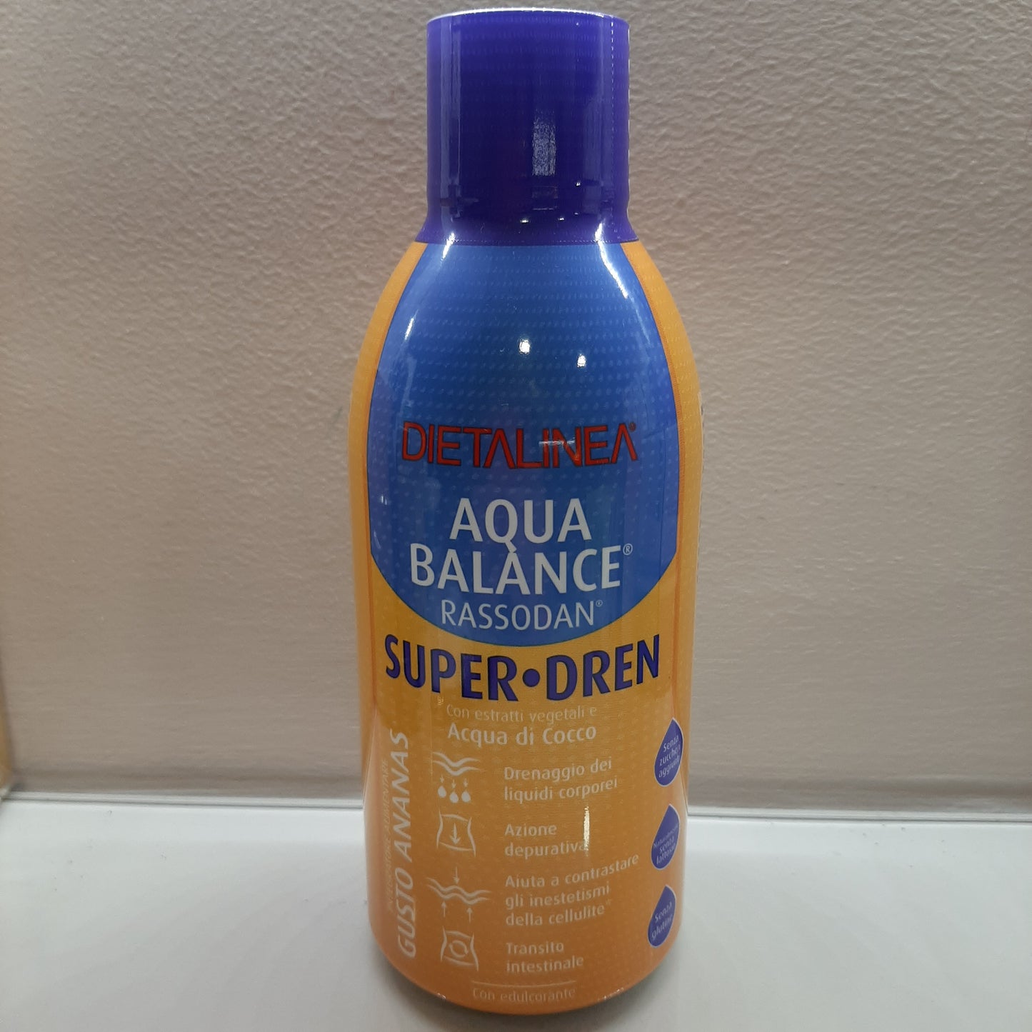 Liquid supplement in plastic bottle super drain balance water pineapple flavor 500ml expiry 11/2025 Dietalinea