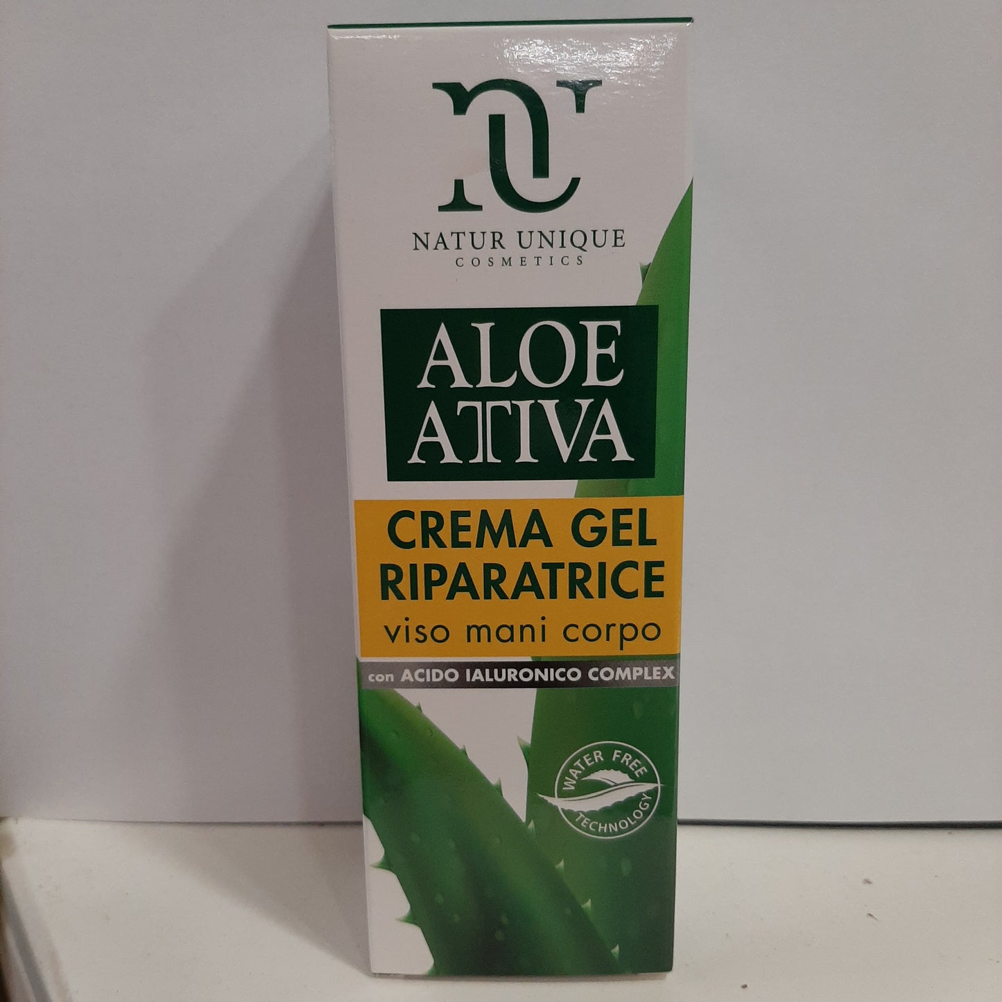Unique Natur hand-face-body gel with Aloe vera